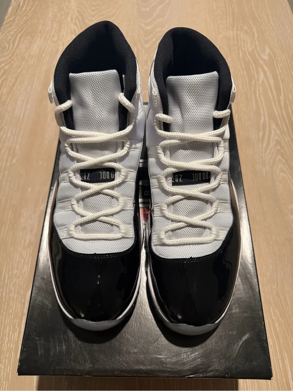 Air Jordan 11 Retro High Concord Men's High-Top Sneakers - White/Black with box